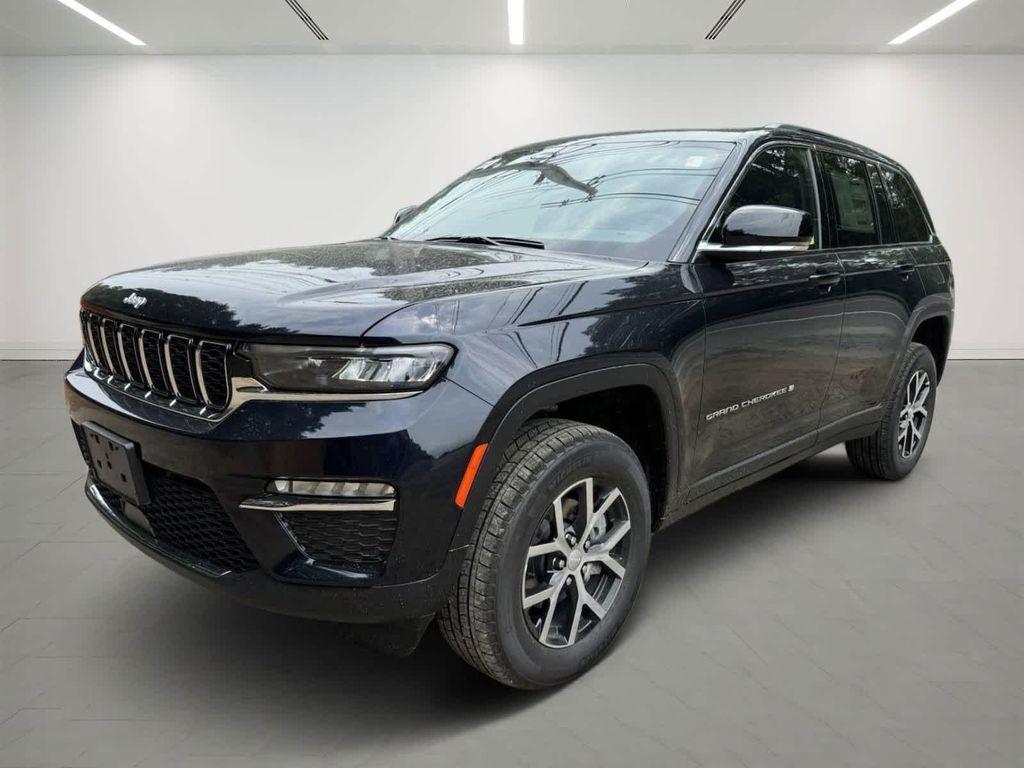 new 2024 Jeep Grand Cherokee car, priced at $52,810