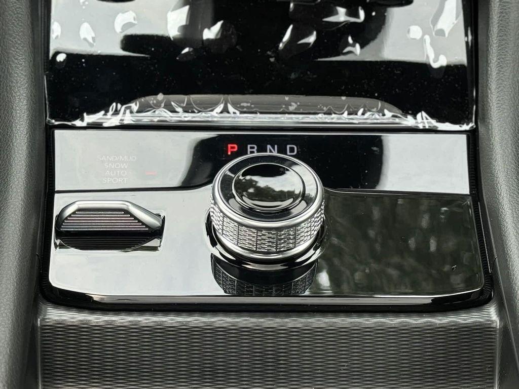 new 2024 Jeep Grand Cherokee car, priced at $52,810