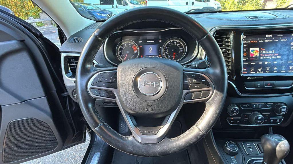 used 2020 Jeep Cherokee car, priced at $19,777