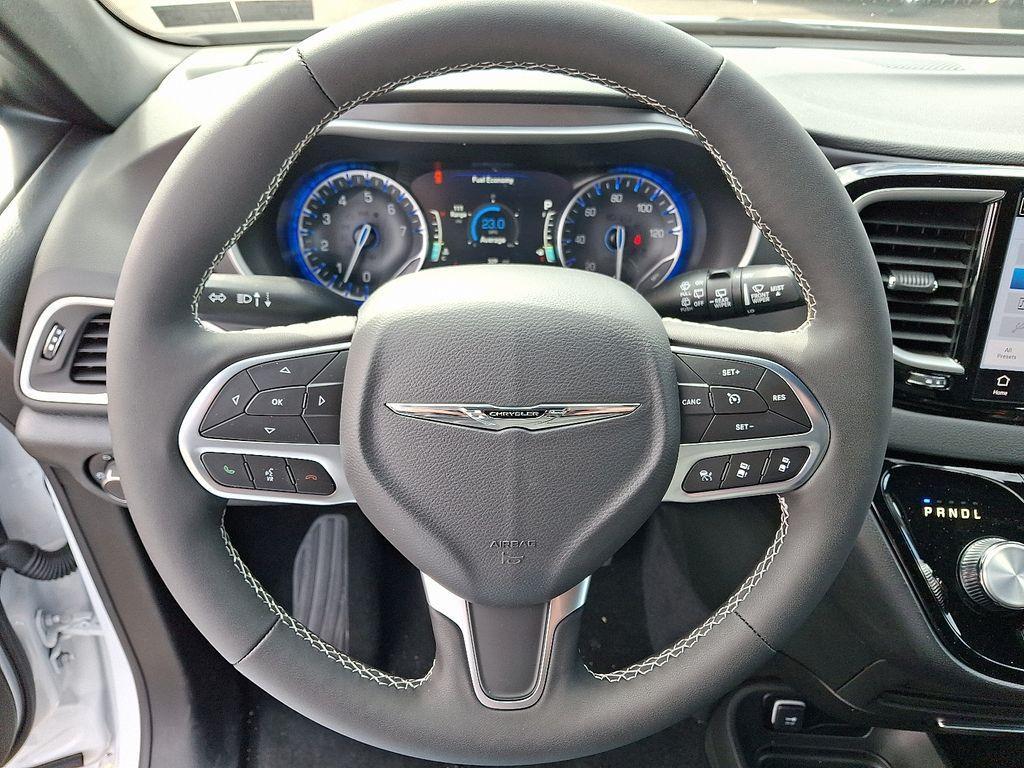 new 2026 Chrysler Voyager car