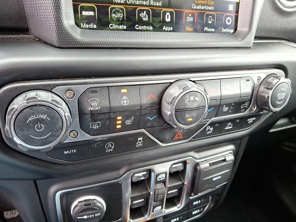 used 2022 Jeep Wrangler Unlimited car, priced at $32,900