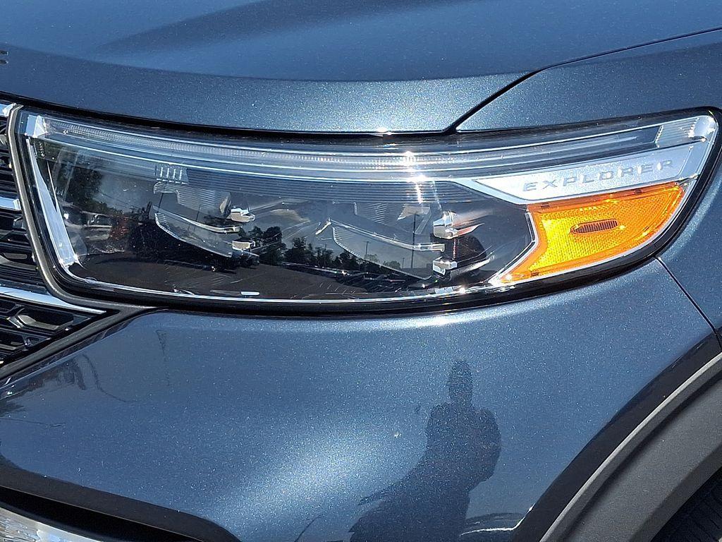 used 2023 Ford Explorer car, priced at $34,086