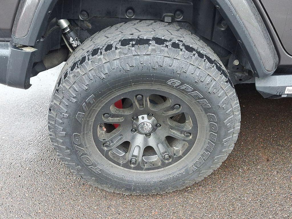 used 2019 Jeep Wrangler Unlimited car, priced at $28,997