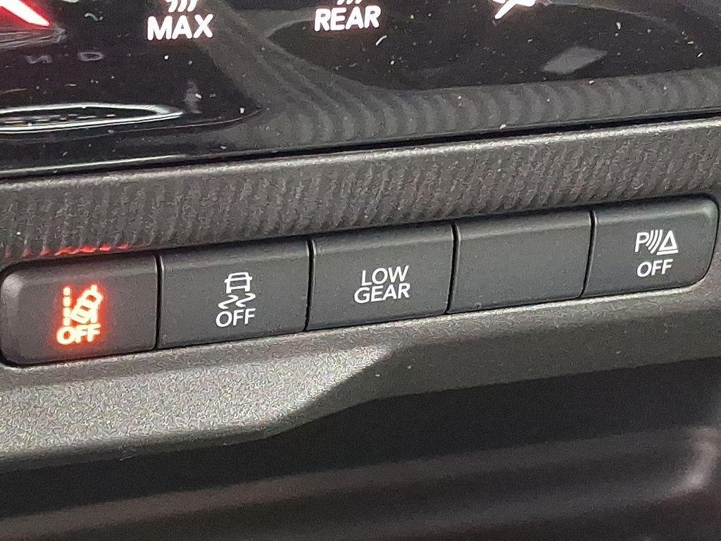 new 2026 Jeep Cherokee car, priced at $37,730