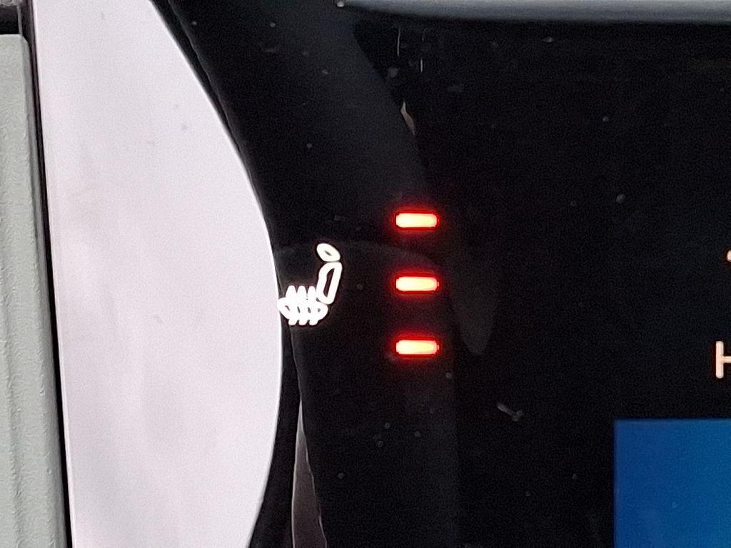 new 2026 Jeep Cherokee car, priced at $37,730