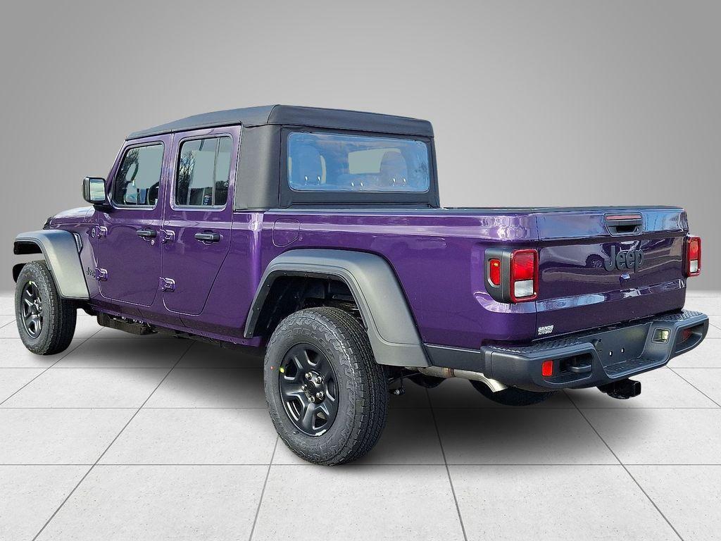 new 2026 Jeep Gladiator car, priced at $39,996