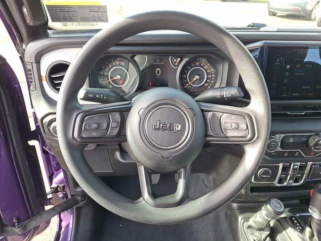 new 2026 Jeep Gladiator car, priced at $39,996