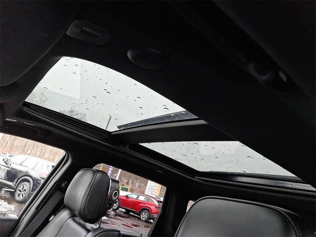 used 2019 Jeep Grand Cherokee car, priced at $21,999