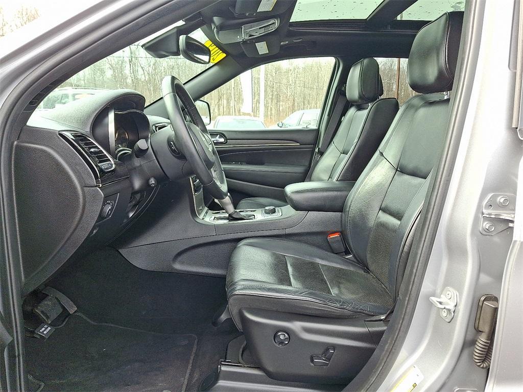 used 2019 Jeep Grand Cherokee car, priced at $21,999