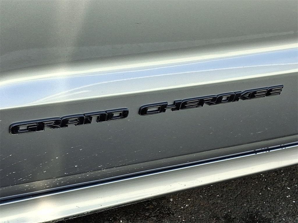 used 2019 Jeep Grand Cherokee car, priced at $22,996