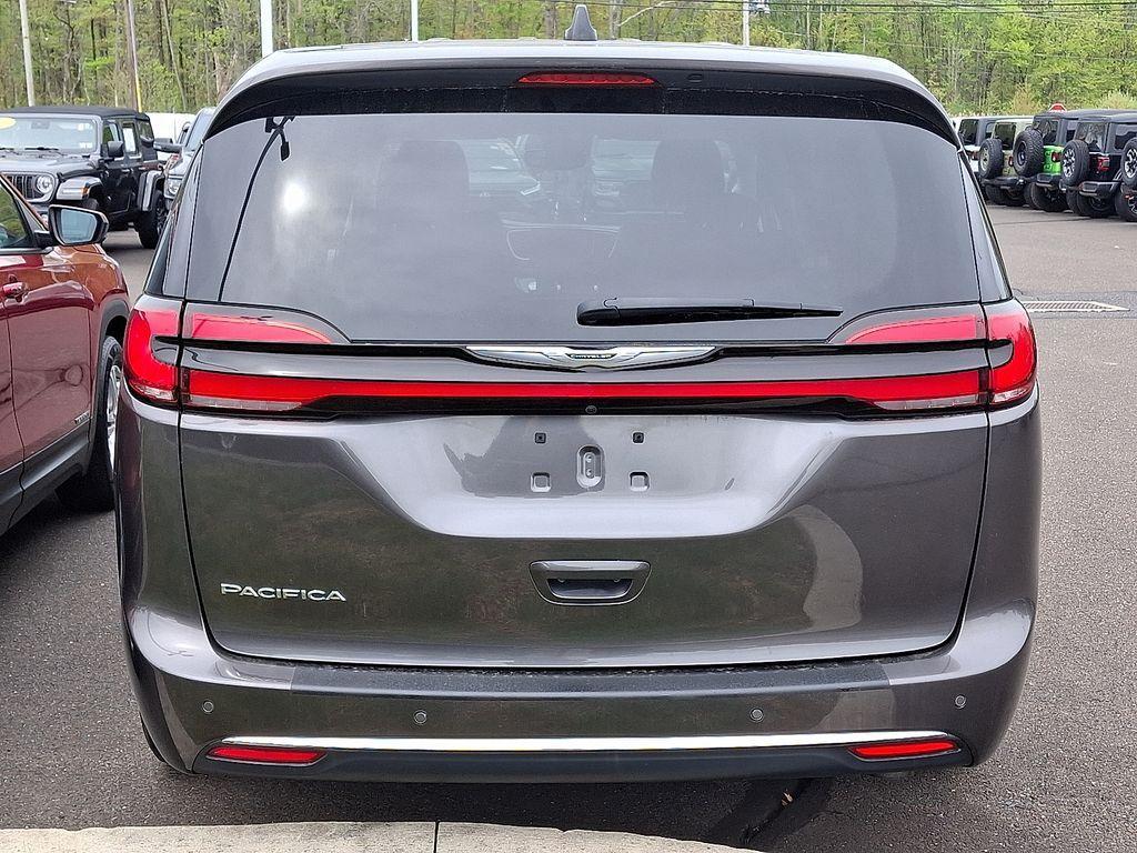 used 2023 Chrysler Pacifica car, priced at $25,966