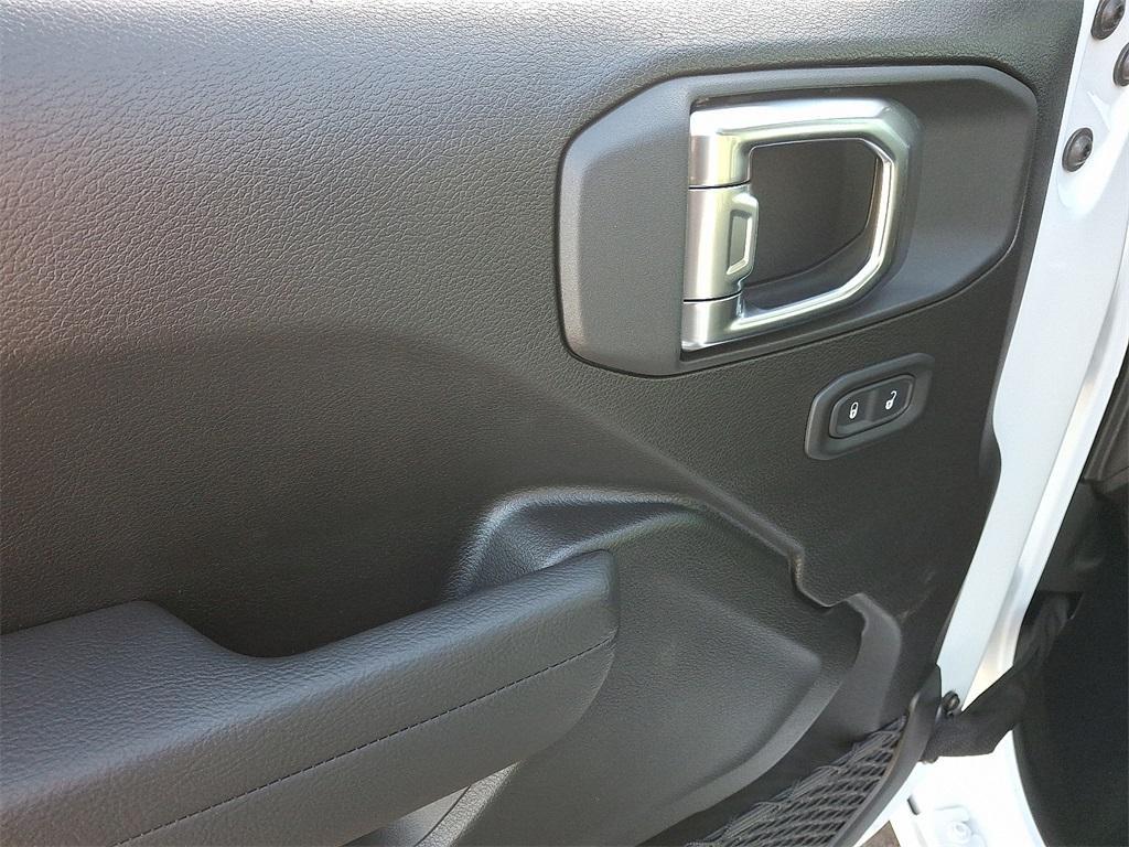 new 2026 Jeep Wrangler car, priced at $41,887