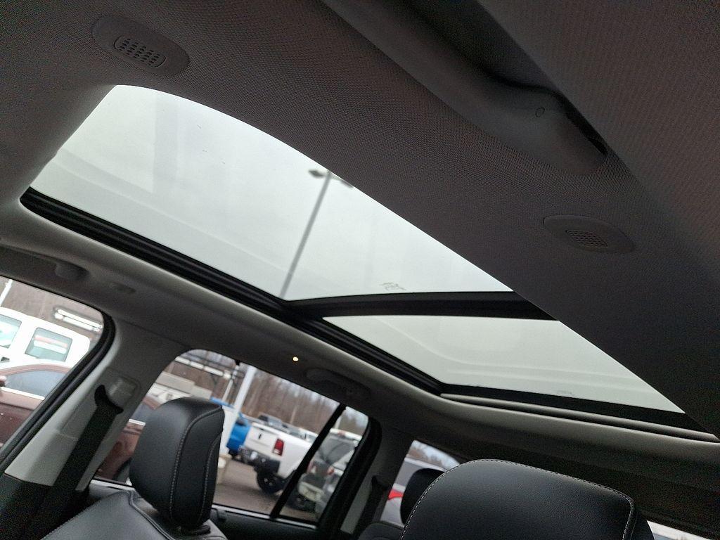 new 2024 Jeep Grand Cherokee 4xe car, priced at $40,235