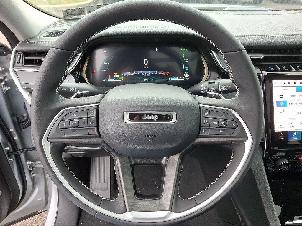 new 2024 Jeep Grand Cherokee 4xe car, priced at $40,235