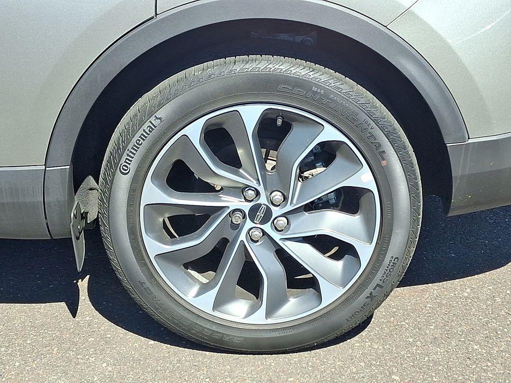 used 2023 Lincoln Nautilus car, priced at $36,899