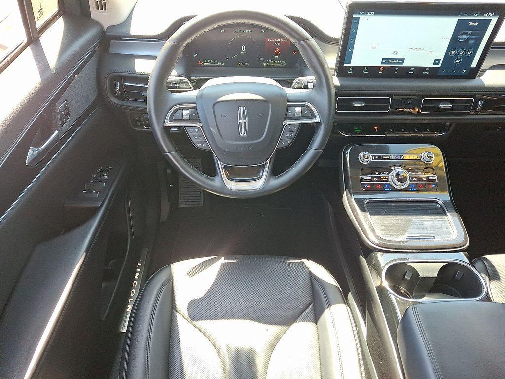 used 2023 Lincoln Nautilus car, priced at $35,990