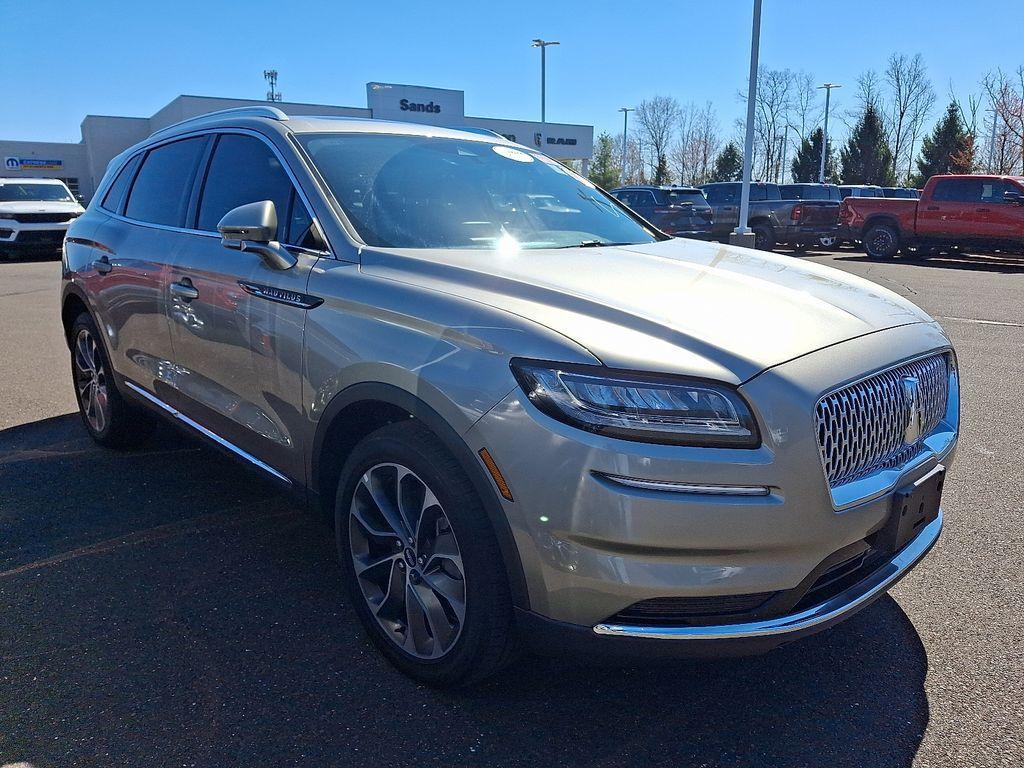 used 2023 Lincoln Nautilus car, priced at $36,899