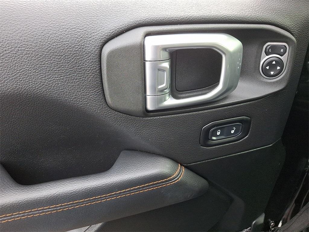 used 2022 Jeep Gladiator car, priced at $38,998