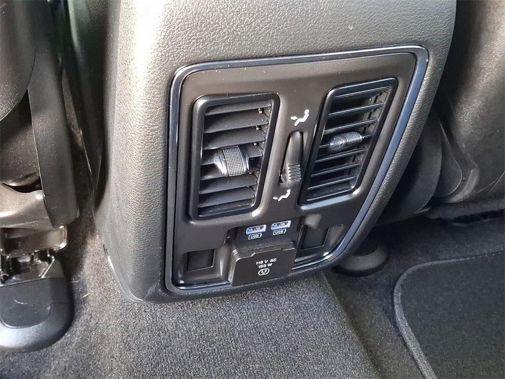 used 2022 Jeep Grand Cherokee WK car, priced at $27,995