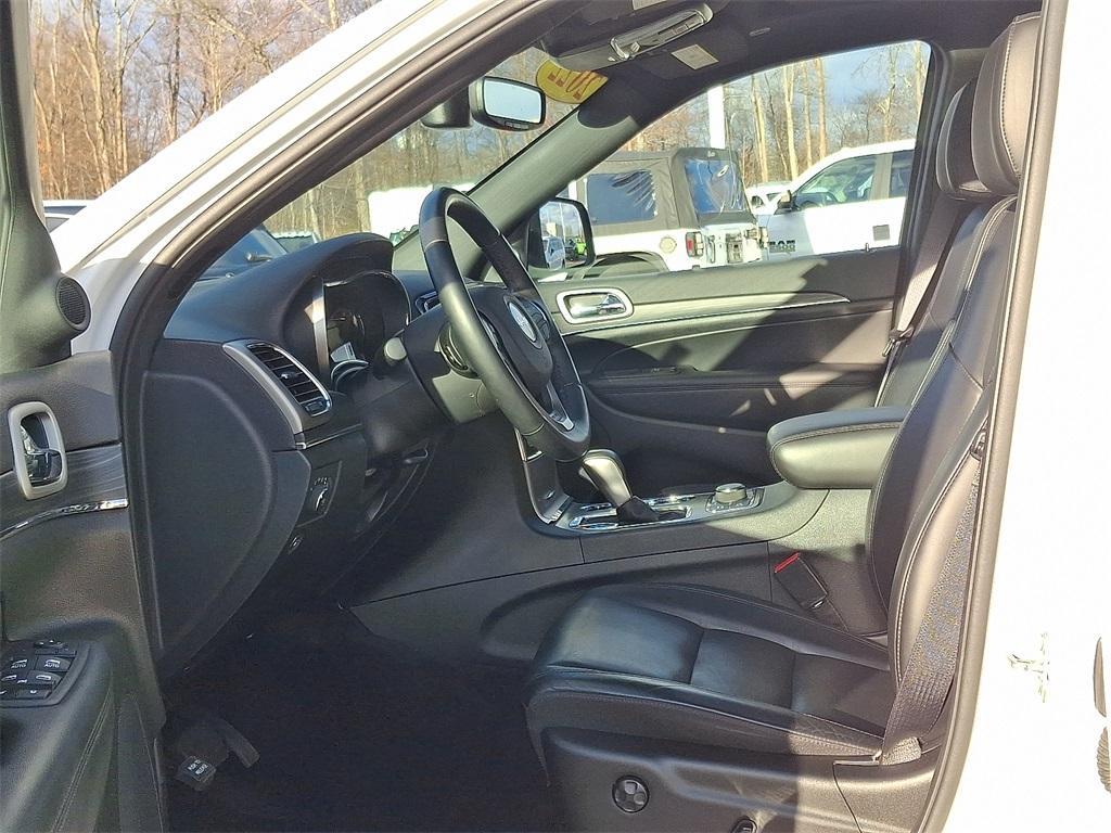 used 2022 Jeep Grand Cherokee WK car, priced at $27,995