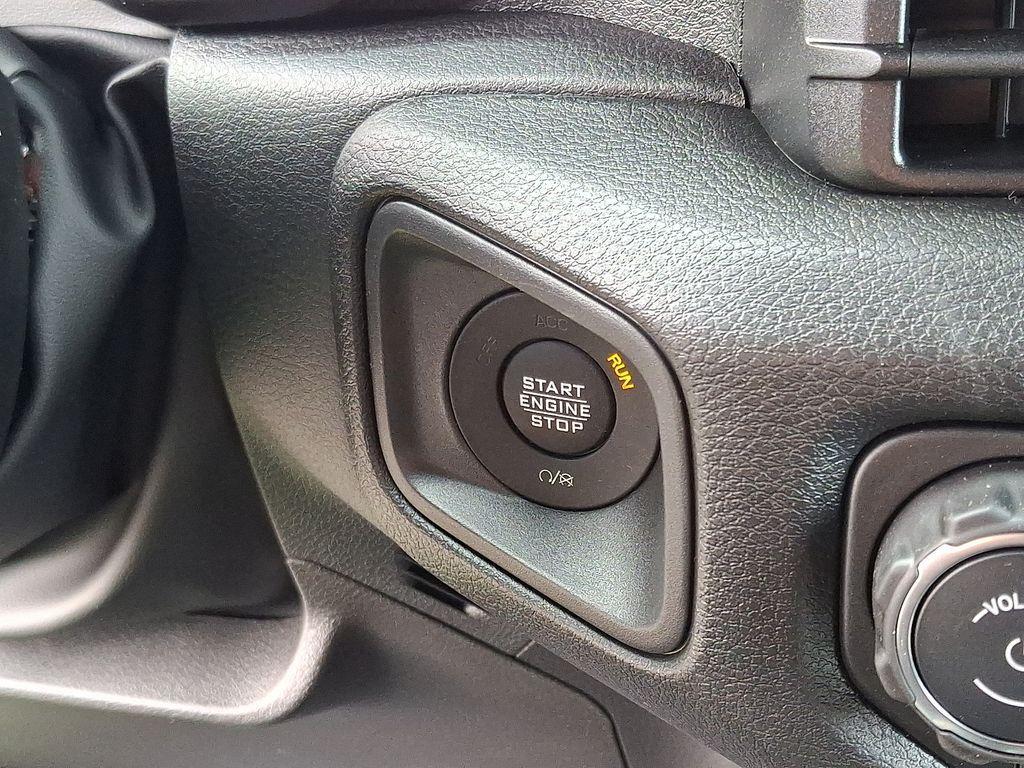 new 2026 Jeep Wrangler car, priced at $46,166