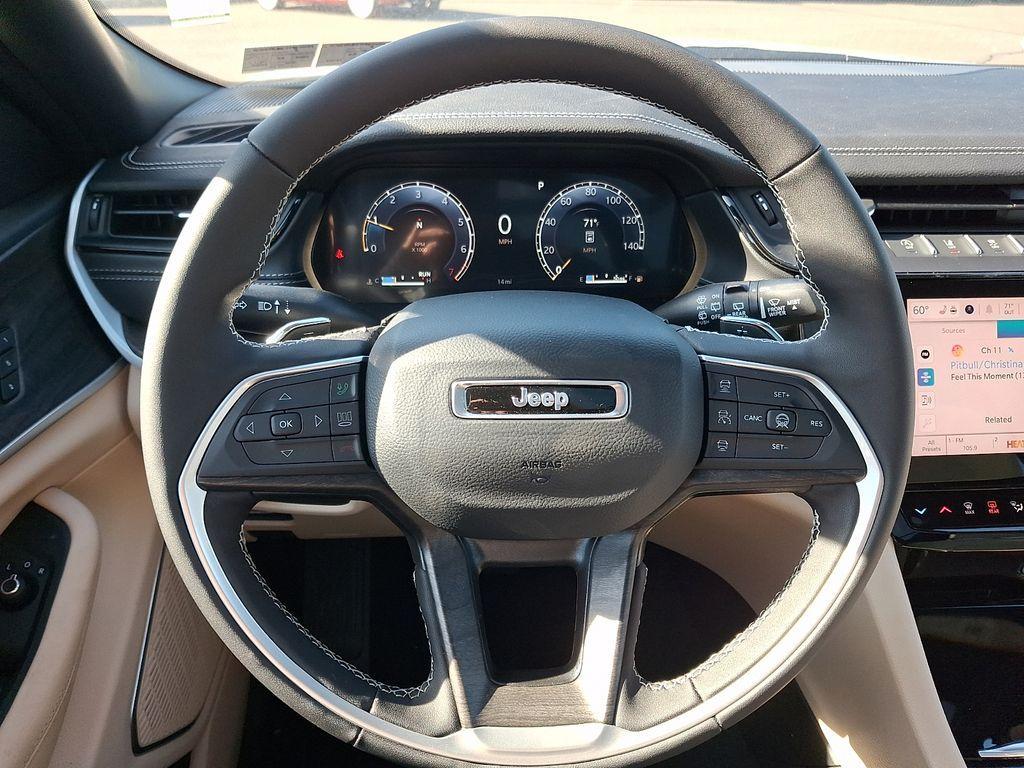 new 2026 Jeep Grand Cherokee L car, priced at $49,061