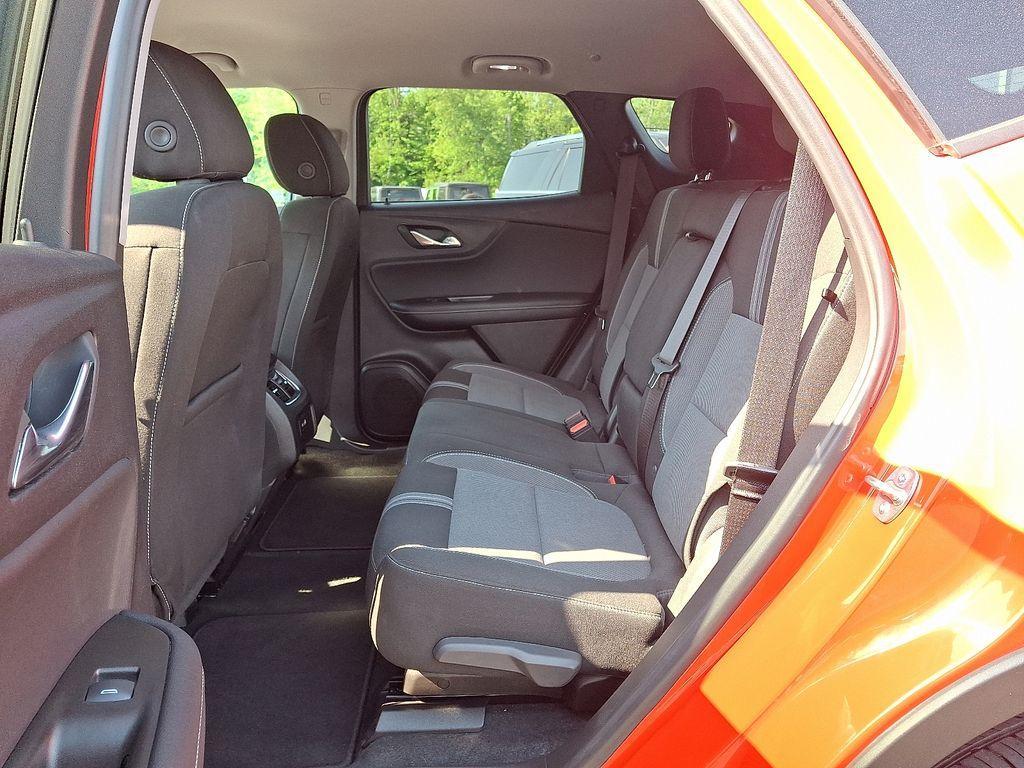 used 2025 Chevrolet Blazer car, priced at $28,996