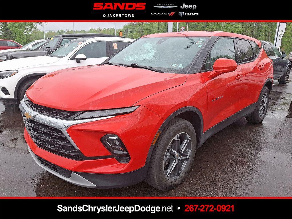 used 2025 Chevrolet Blazer car, priced at $28,996