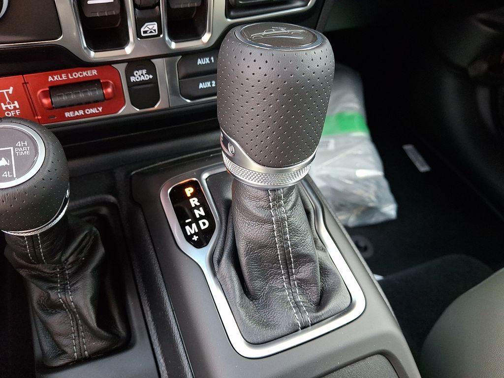 new 2026 Jeep Gladiator car, priced at $57,040