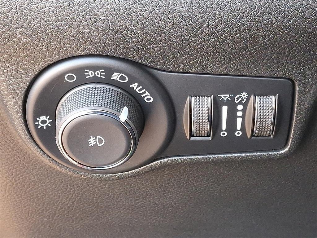 new 2026 Jeep Compass car, priced at $34,350