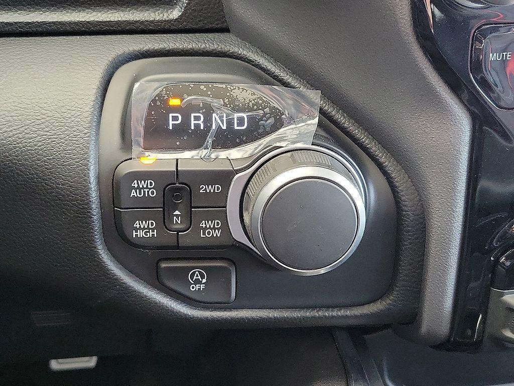 new 2025 Ram 1500 car
