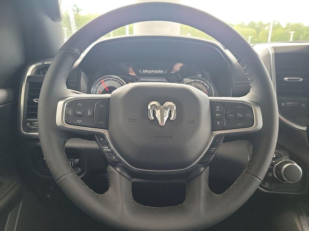 new 2025 Ram 1500 car