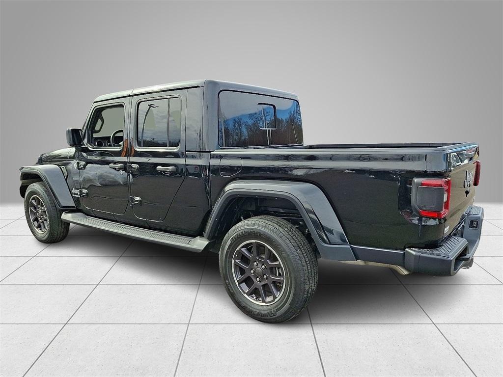 used 2022 Jeep Gladiator car, priced at $33,455