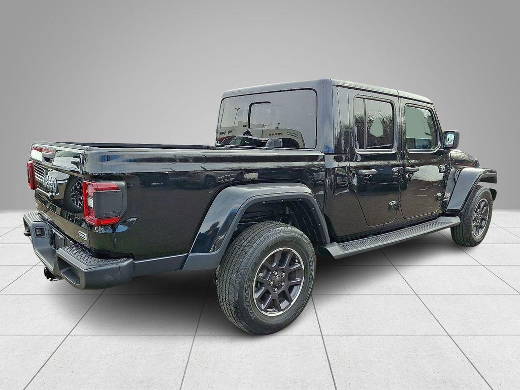 used 2022 Jeep Gladiator car, priced at $30,900