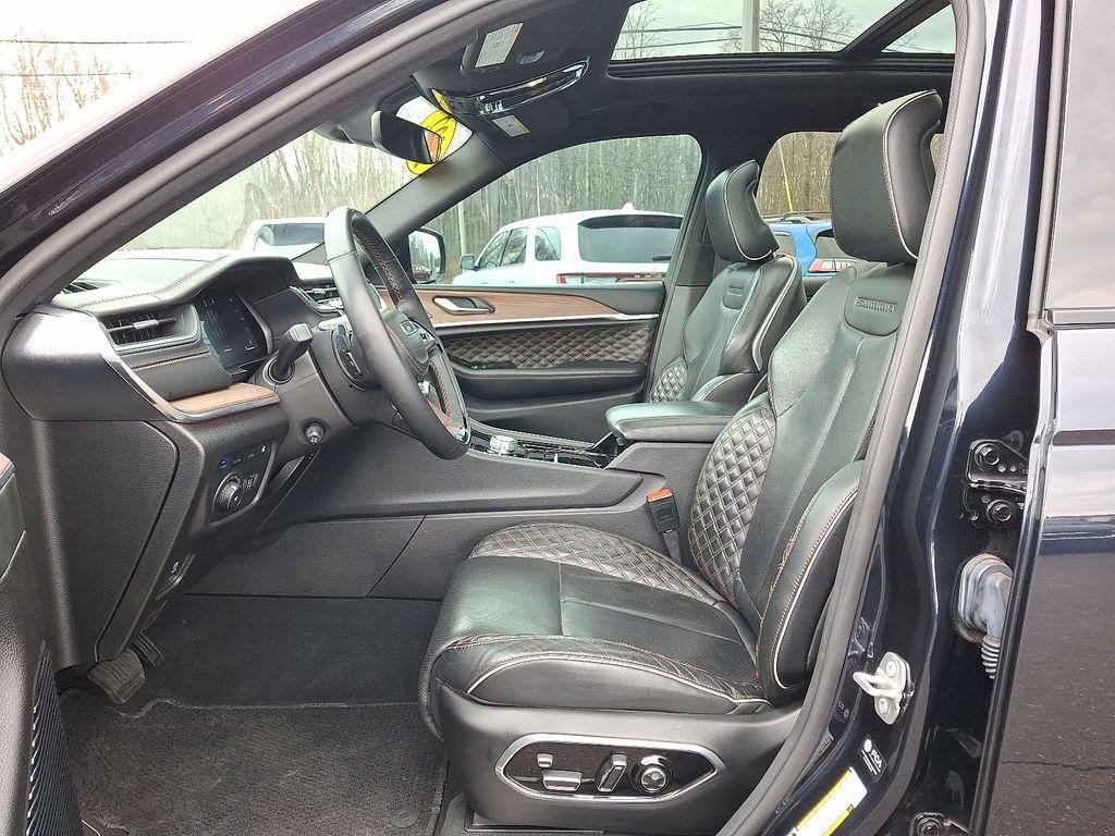 used 2022 Jeep Grand Cherokee 4xe car, priced at $31,988