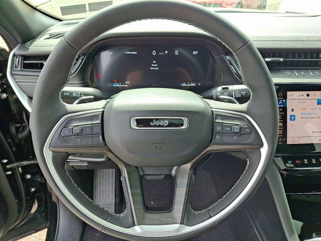 new 2026 Jeep Grand Cherokee car, priced at $45,193