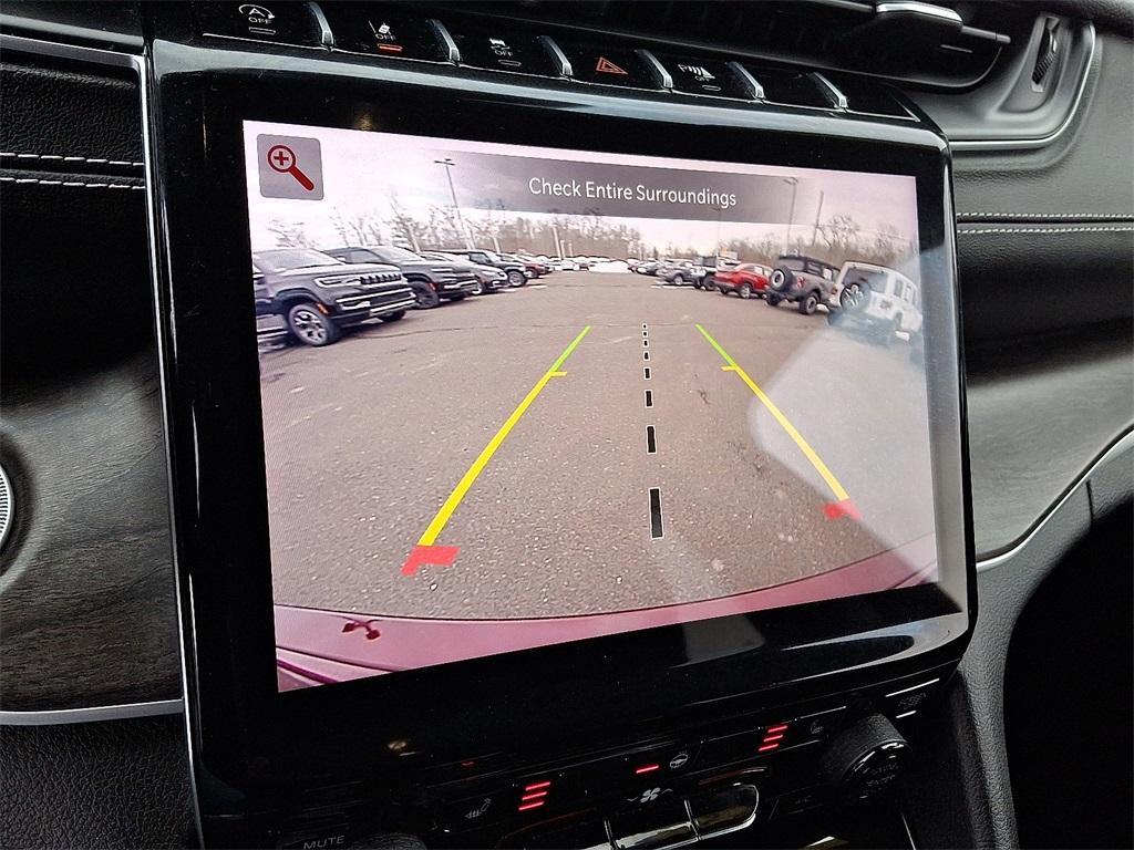 used 2023 Jeep Grand Cherokee car, priced at $32,766