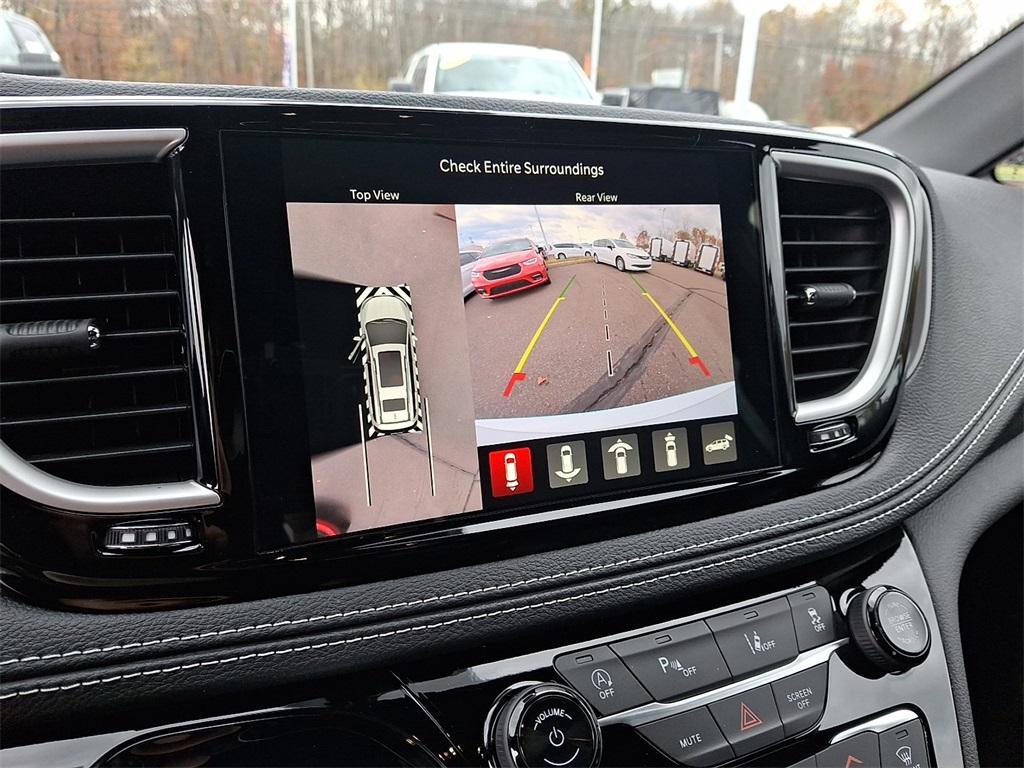 new 2026 Chrysler Pacifica car