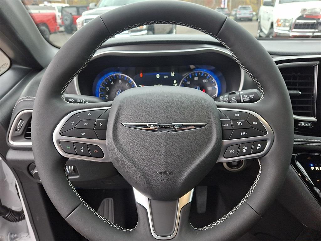 new 2026 Chrysler Pacifica car