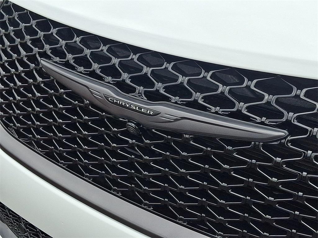 new 2026 Chrysler Pacifica car