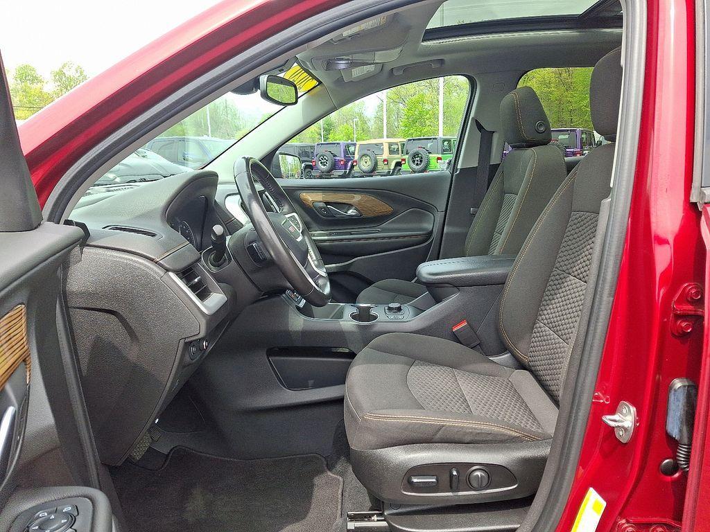 used 2020 GMC Terrain car, priced at $19,963