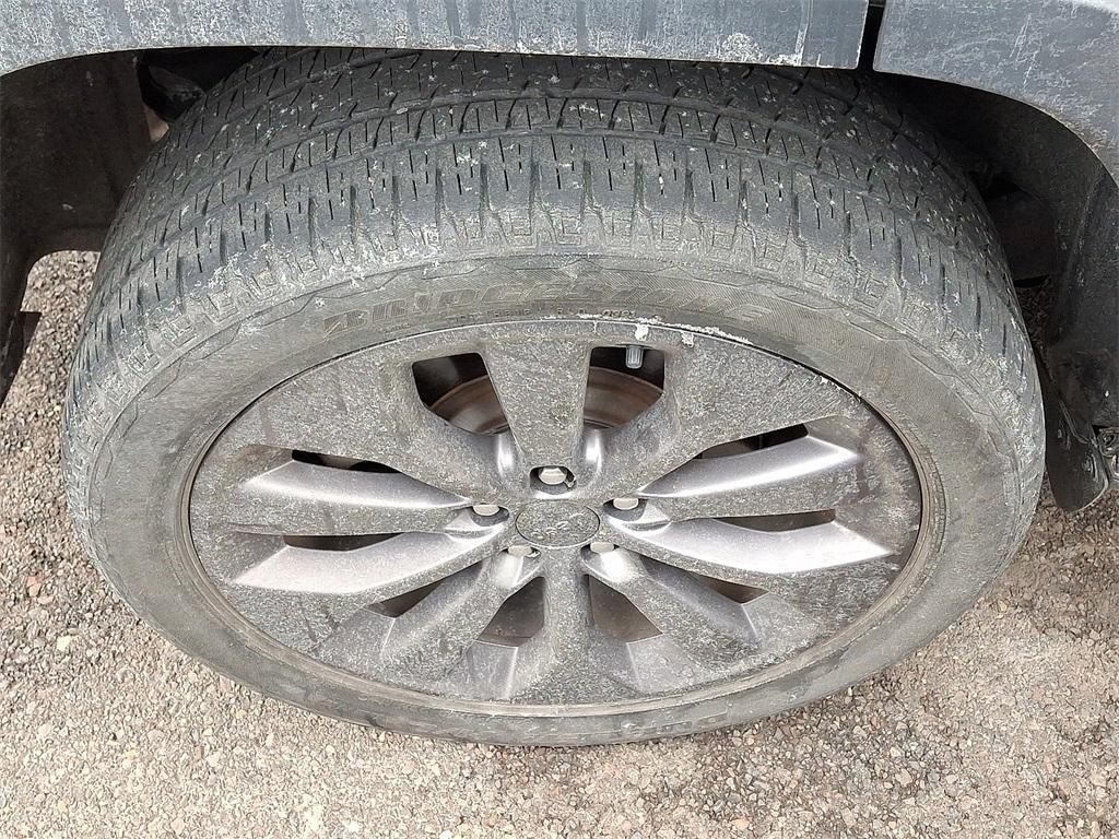 used 2021 Jeep Cherokee car, priced at $19,956