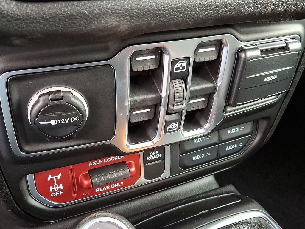 new 2026 Jeep Wrangler car, priced at $53,819