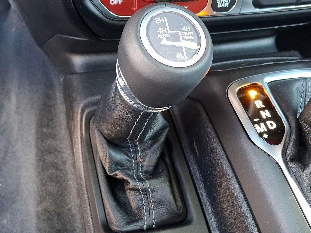 new 2026 Jeep Gladiator car, priced at $62,038