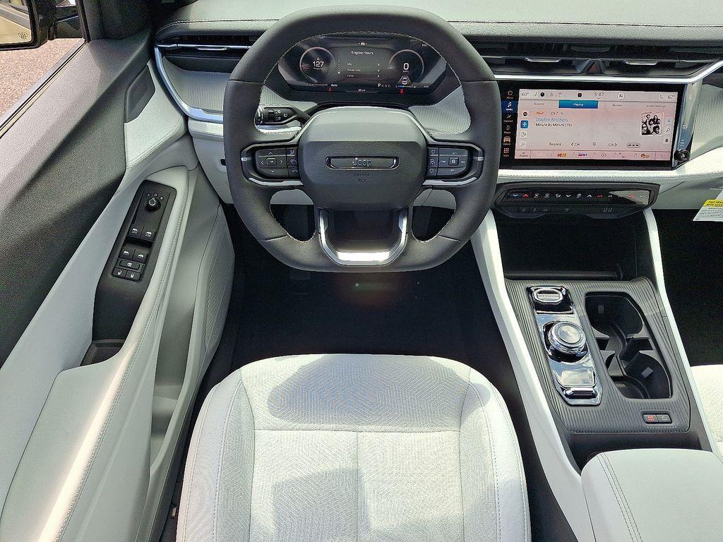 new 2026 Jeep Cherokee car, priced at $37,047