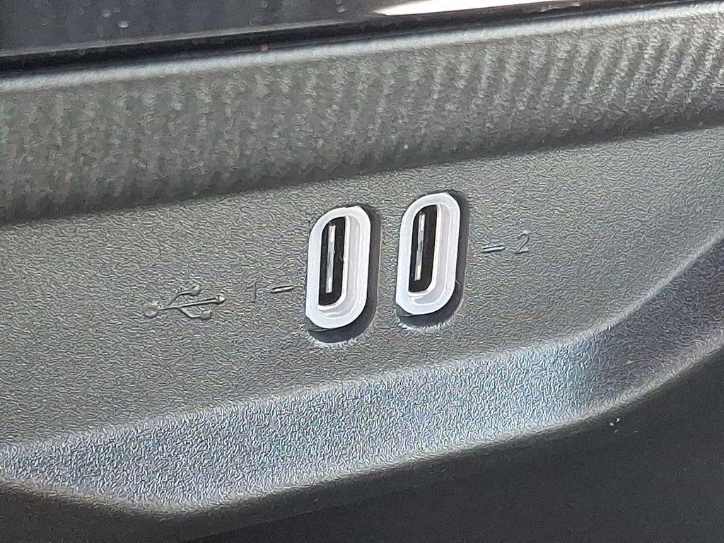 new 2026 Jeep Cherokee car, priced at $37,047