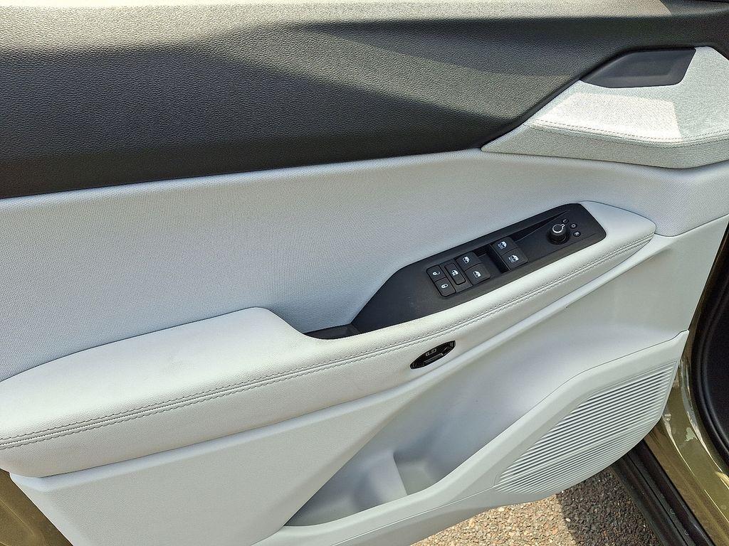 new 2026 Jeep Cherokee car, priced at $37,047