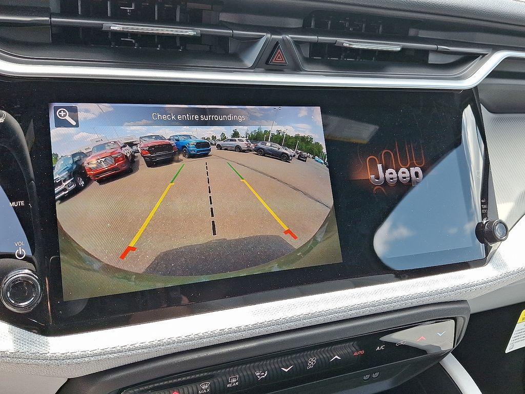 new 2026 Jeep Cherokee car, priced at $37,047