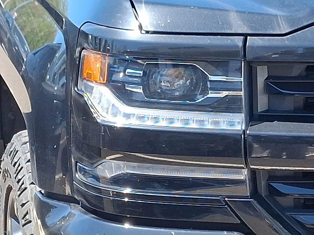used 2018 Chevrolet Silverado 1500 car, priced at $29,963