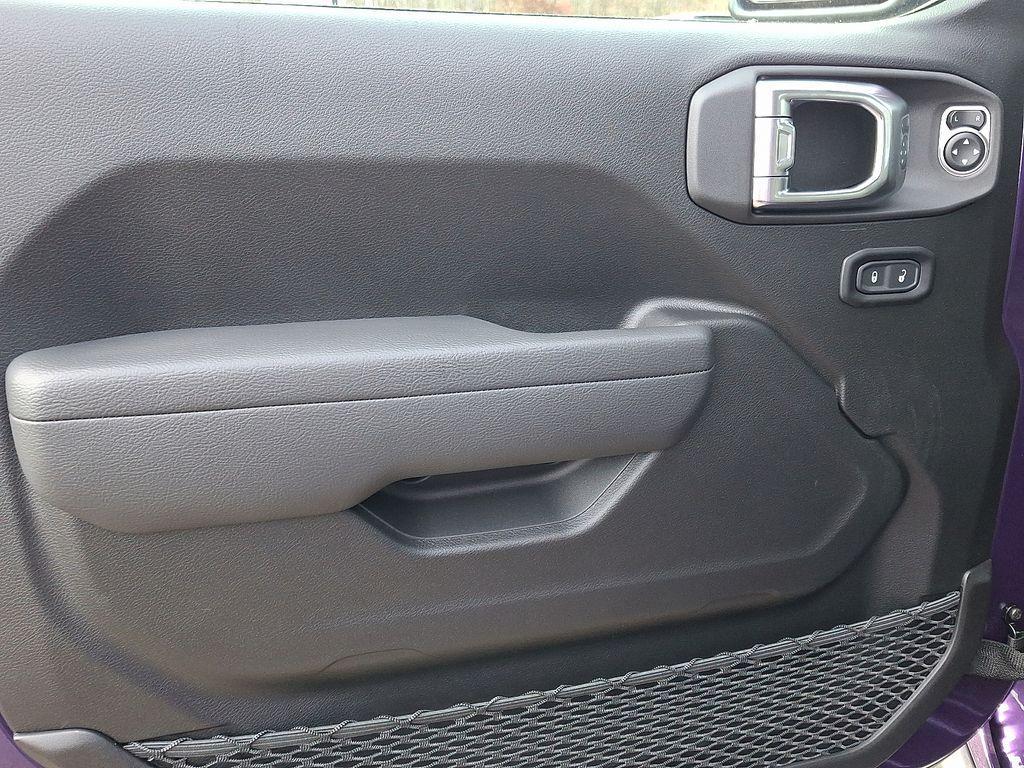 new 2026 Jeep Wrangler car, priced at $56,604